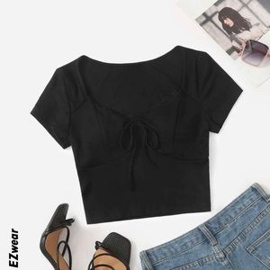 I’m selling a black top